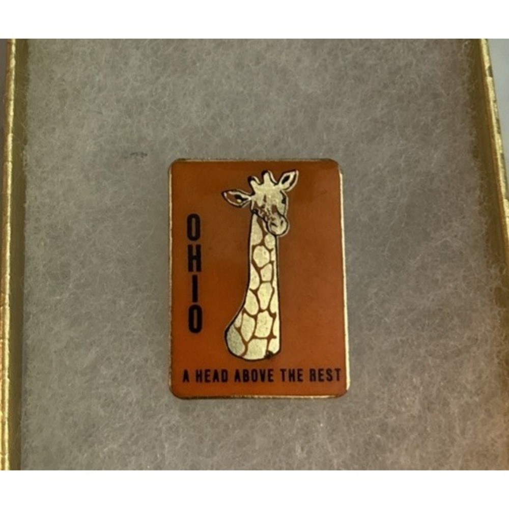 Vintage Ohio A Head Above The Rest Souvenir Hat Pin Lapel Pin Enamel 1" Giraffe